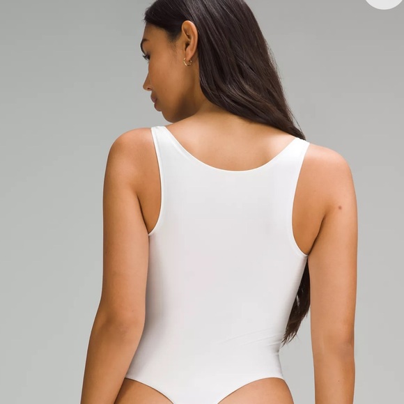 Wundermost Ultra-Soft Nulu Square-Neck Sleeveless Bodysuit - Picture 2 of 8